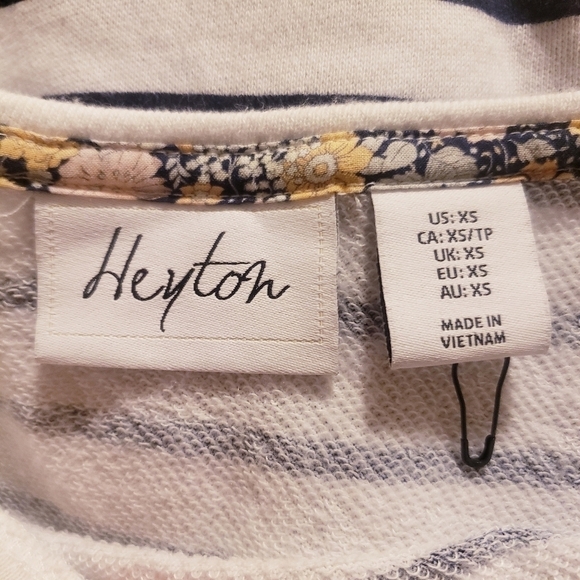 HEYTON Casual Striped Dress Women's XS 3/4 Sleeve Crew Neck Navy White Pink EUC - Picture 3 of 5